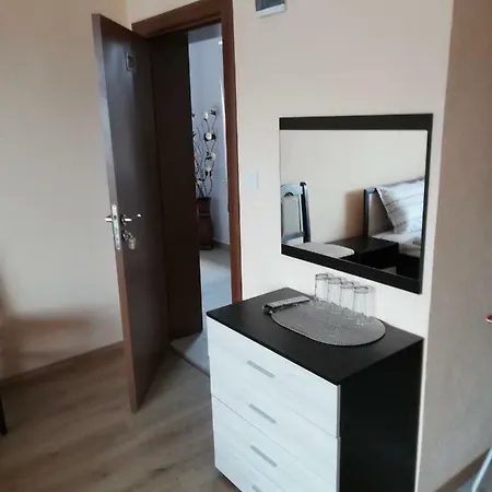 елеганс Gasthof *