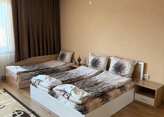 елеганс 3* Szarnica